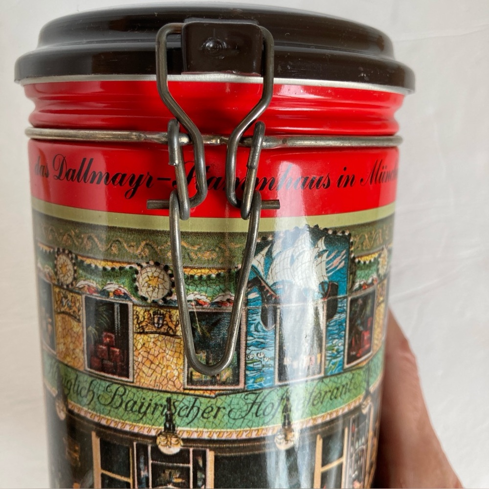 Vintage Dallmayr Coffee Promotional Tin Canister with Latch 1992 - Picture 6 of 16